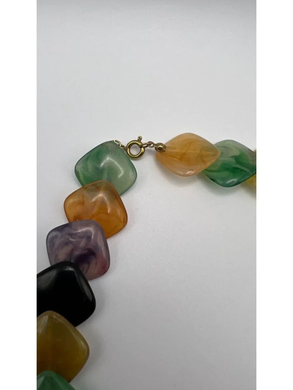 Vintage Multicolor Lucite Beaded Necklace With Gold-Tone Clasp Marbled Finish 18